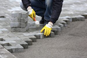 The Benefits of Using Pavers for Your Patio or Walkway